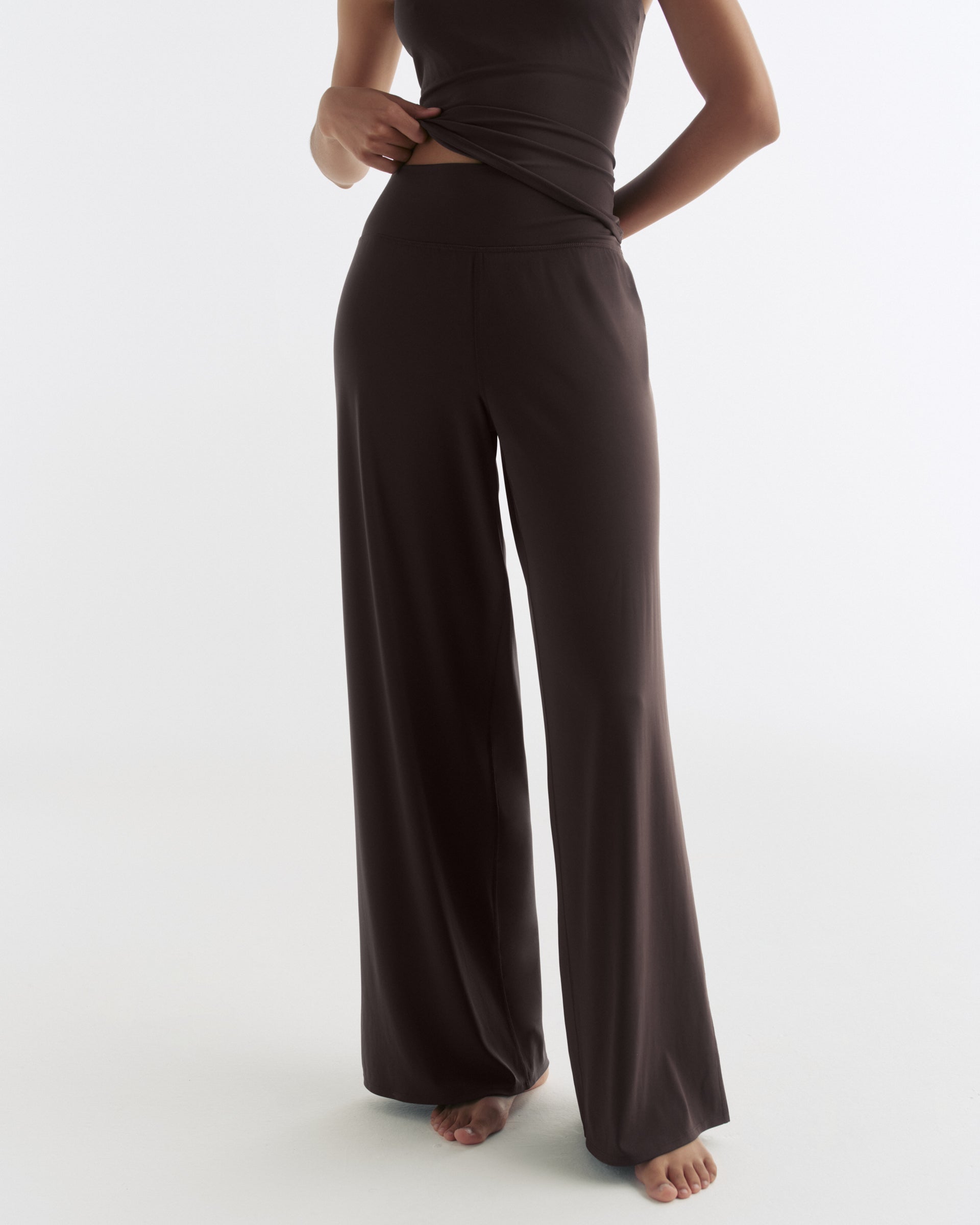 Wide Leg Yoga Pant - Coffee Bean